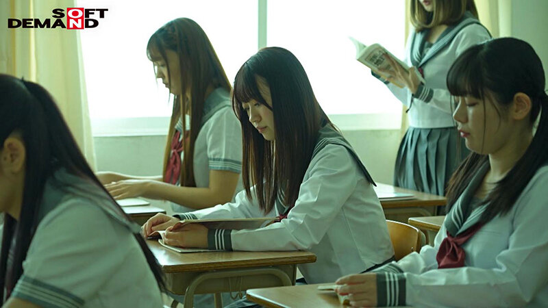 部屋結界~この中だったら僕の思い通りイヒ!~ムカつく父親の目の前で罪なき娘と強●近親相姦 Image-2