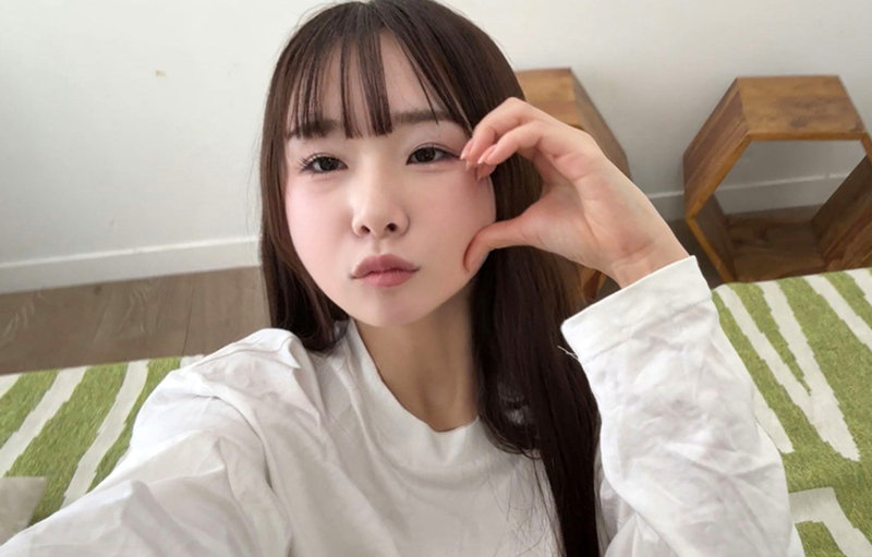 ももなちゃん 無料サンプル画像(1) 【推し顔AV女優コレクション】